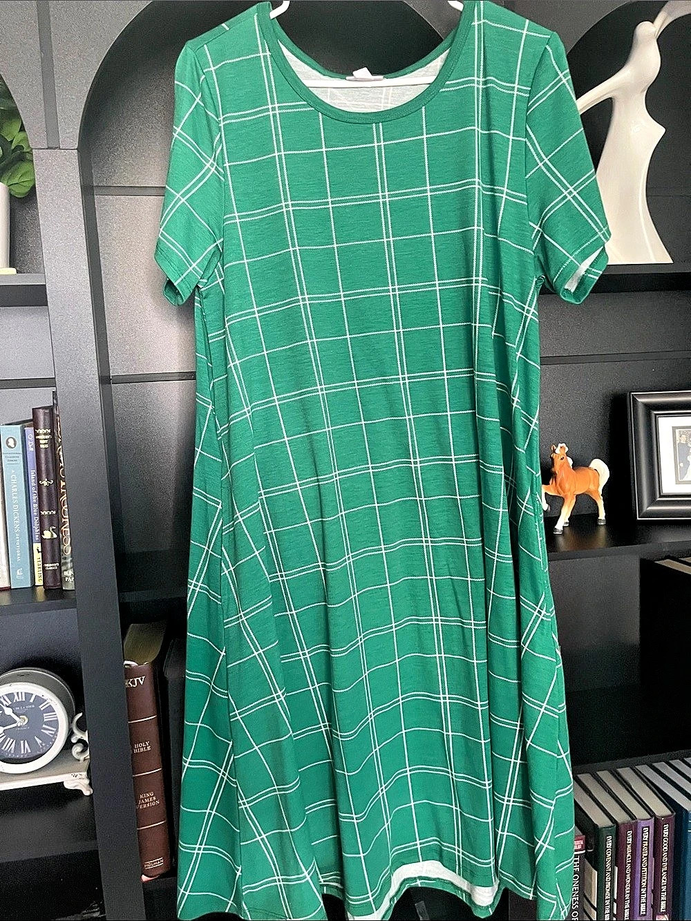LuLaRoe Plaid Midi Dress in Green & White Size Large Like New
